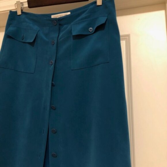 Jones New York Skirt, 100% Silk, Size 12 - Picture 2 of 9